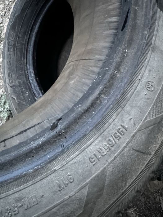 Шины 195/65R15 (2шт)