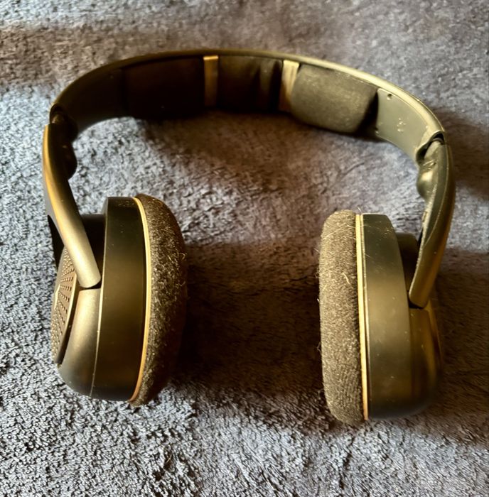 Vând căști Sennheiser HDR 120 II