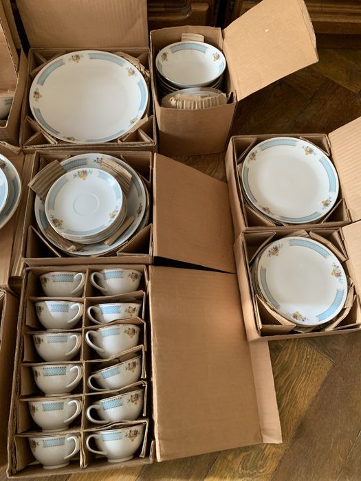 Serviciu de masa cafea 92 piese vintage China 12 persoane