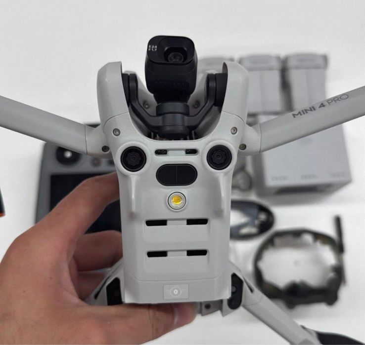 Дрон dgi Mini 4 pro fly More combo plus (rc 2 )