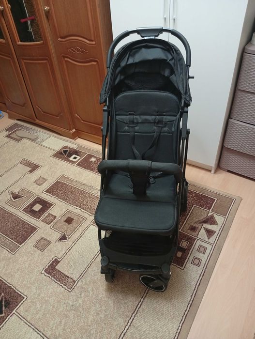 Продам детскую коляску