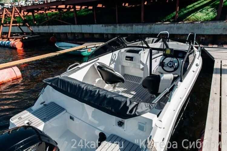 продаю катера лодки и прочее (цена указана за услугу)