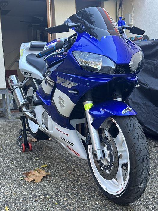 Vand yamaha r6 2000