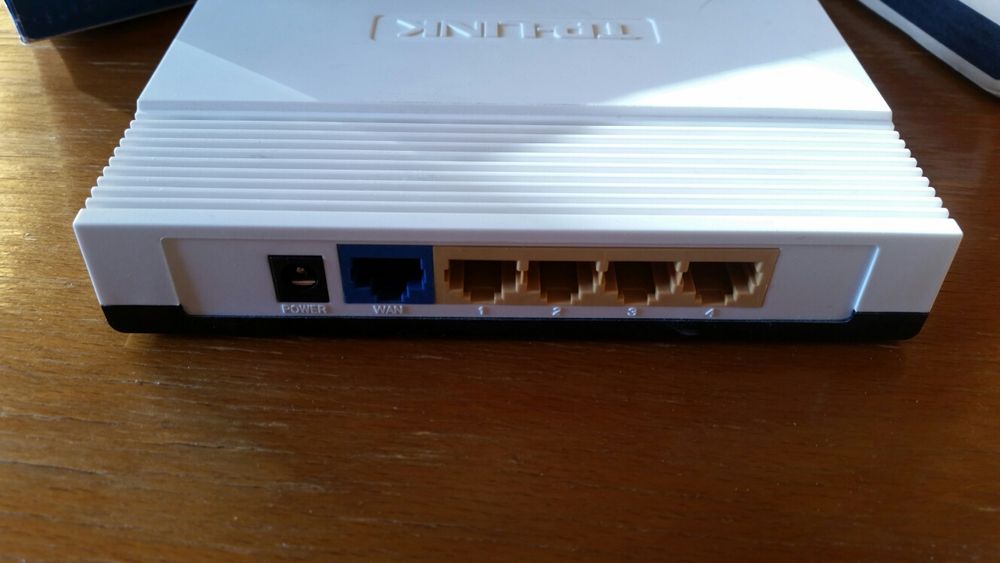 Router tp link tl-r402m cu adaptor wifi 3 in 1 vonets vap11g-500