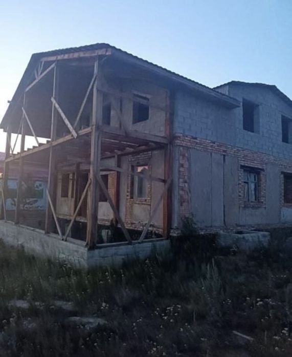 Продам коттедж/земельный участок