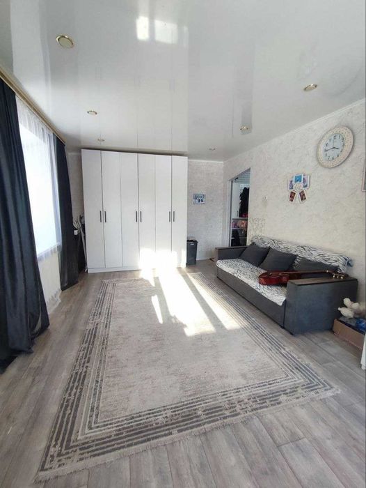 Однокомнатная с ремонтом КСК все ипотеки