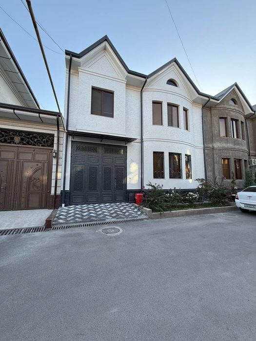 Продаю Участок 2 сотки 6 комнат + 3 в подвале Урикзор