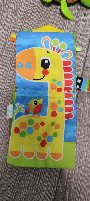 Лот шумкащи играчки