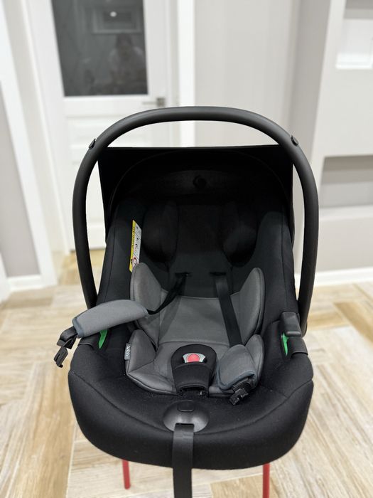 Продам автокресло люлька