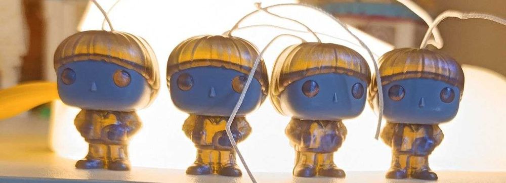 Продаю фигурки Kinder Joy Очень странные дела (Киндер странные дела)