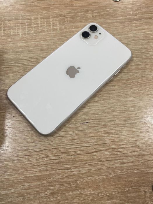 Продам айфон 11 iphone 11