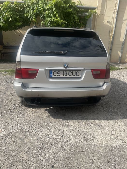 De vanzare BMW X5,Vând sau schimb cu tractor 4x4