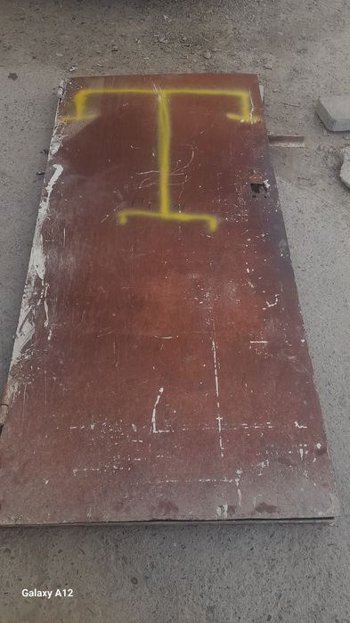 Железная дверь с коробкой