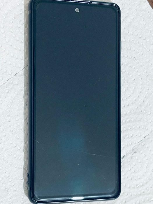 Samsung S20 FE память 6/128