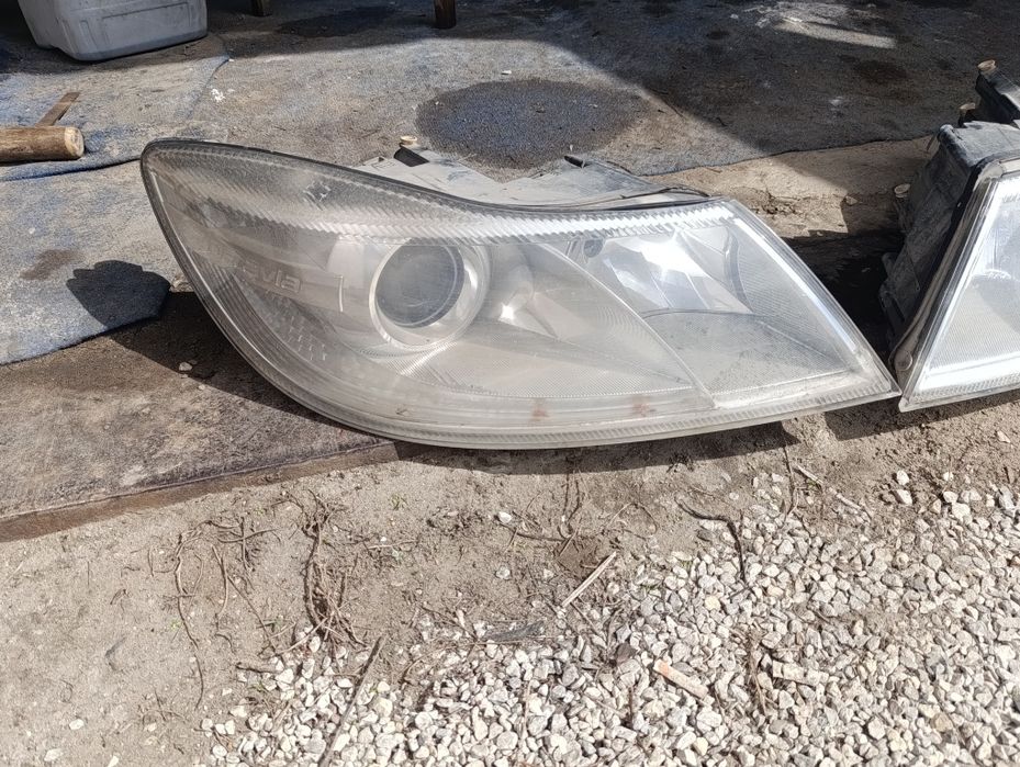 Продам Фары на шкоду