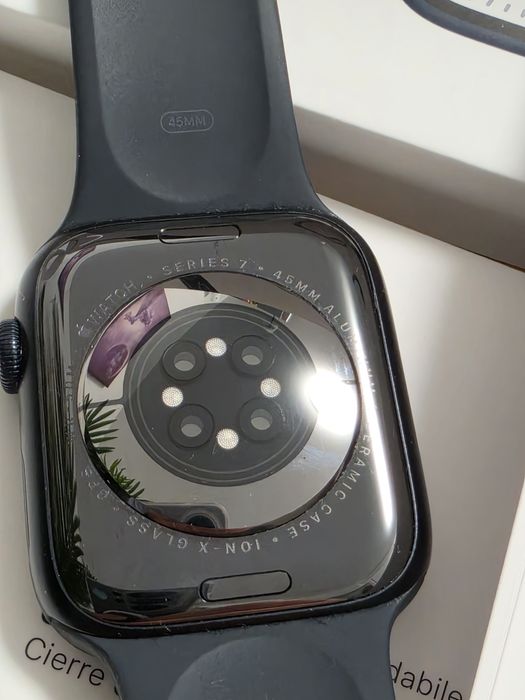 Apple watch,  seria 7, 45 mm