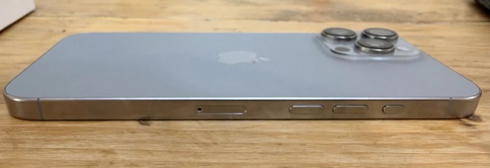 iPhone 16 Pro Max 256GB Natural Titanium