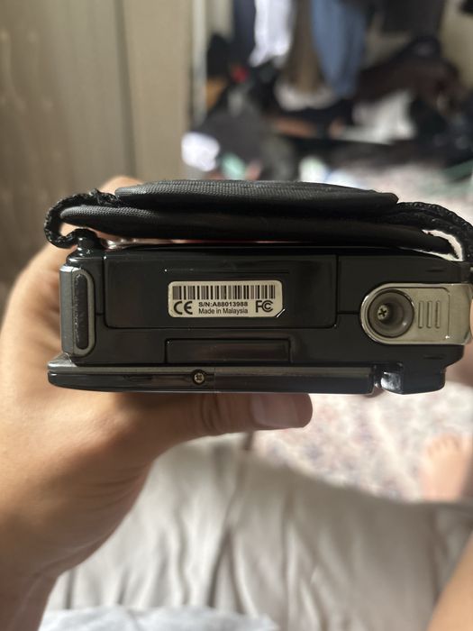 Продам Цифровая видеокамера Sony 16MP