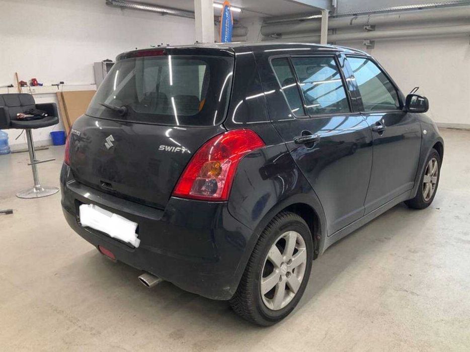 Suzuki Swift НА ЧАСТИ