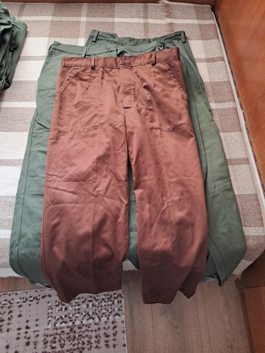 Камуфлажни шуби, ризи, панталони, шапки, тениски