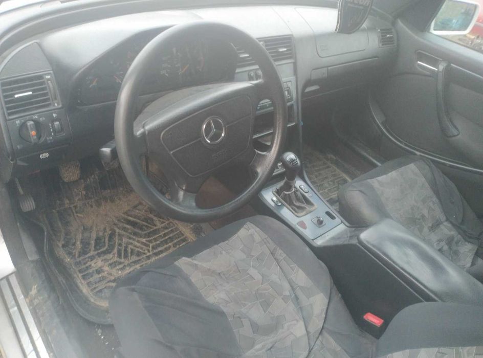 Мерцедес мерцедес