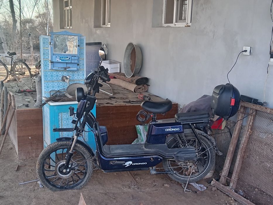 Skuter скутер drongo