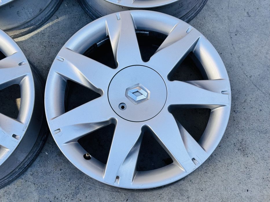 4бр ал Renault Megane Scenic Modus Dacia 17цола оригинални