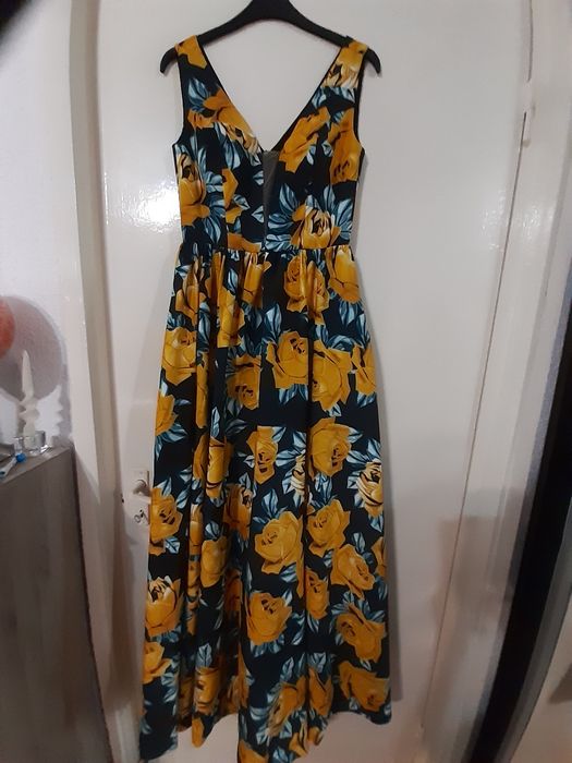 Rochie eleganta in stare perfecta