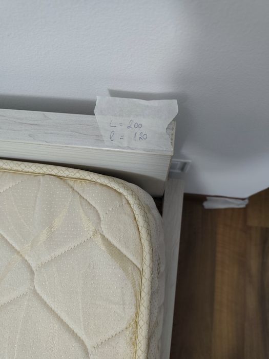 Vând mobilier tineret