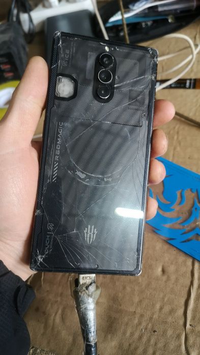 Redmagic 8s pro 16+12 512Gb