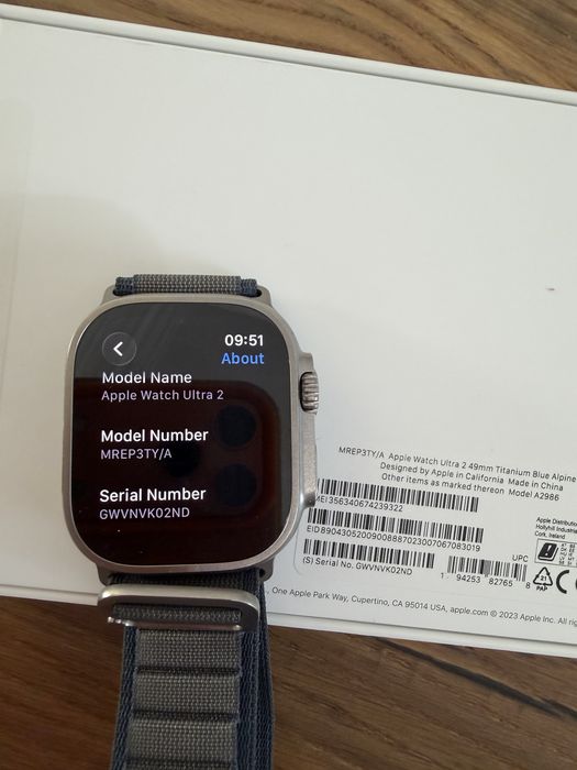 Apple Watch Ultra 2 2023 GPS + Cellular, Titanium 49mm