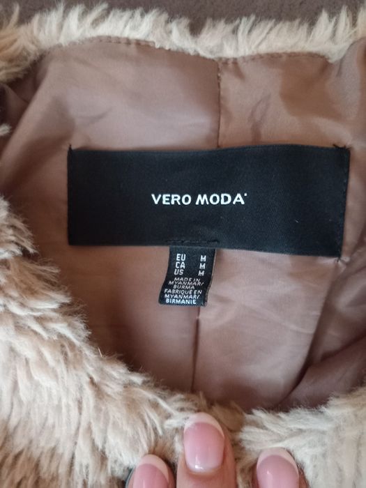 Дамско яке размер М,Ново палто