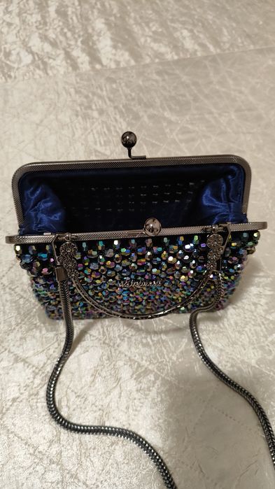 Чанта от мъниста