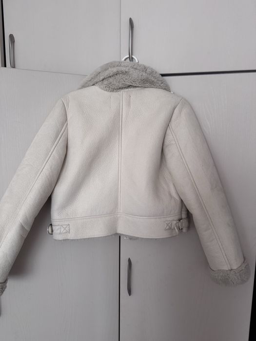 Бежаво яке Страдивариус