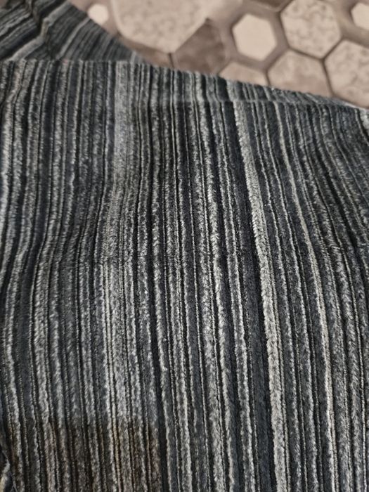 Продам мужские джинсы