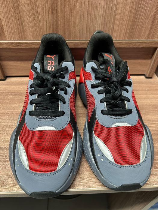 Кроссовки. Новые. Бренд PUMA