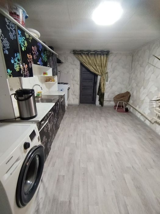 3 xonali uy sotiladi