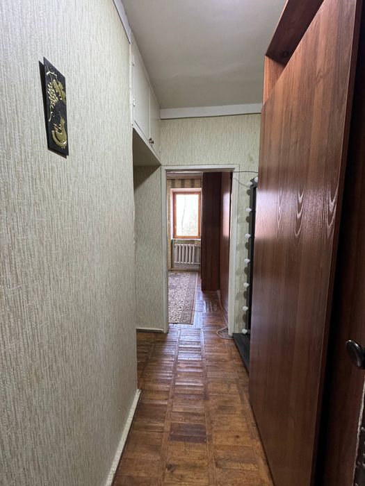 Чиланзар-11.  1/3/4. Балкон.2х6