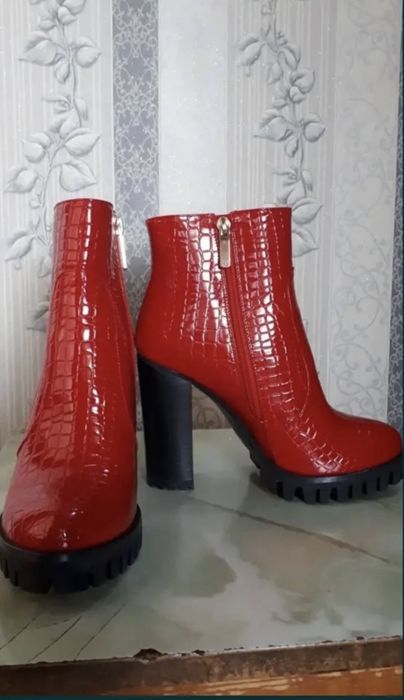 Продам полусапоги