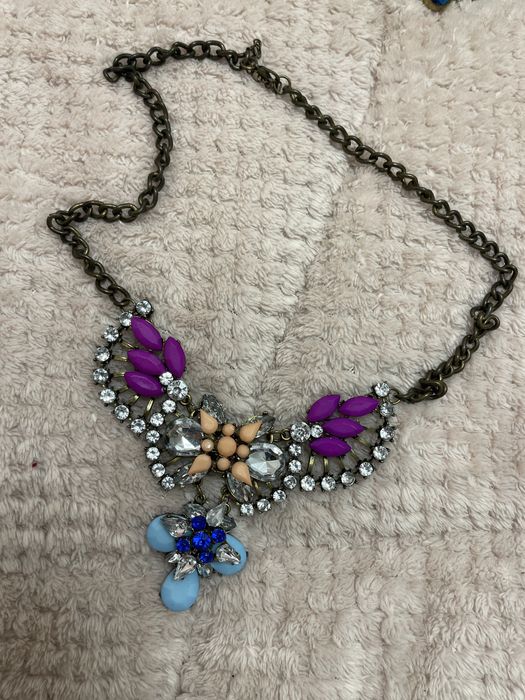 Бижита-колиета, гривни, обеци. Всяко по 5€