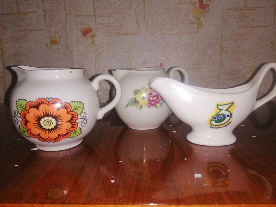 Монеты, статуэтки, бусы