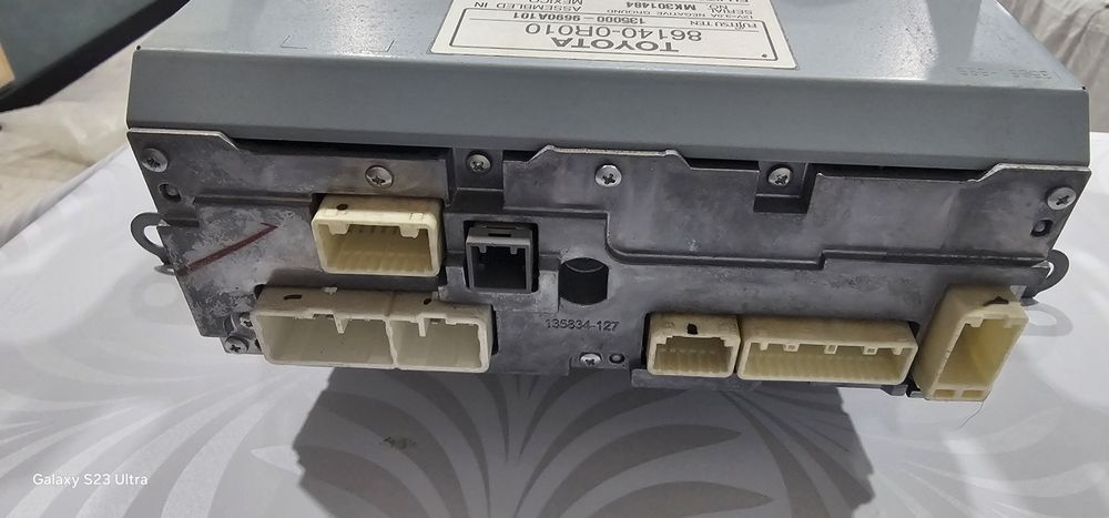 Sandero, rav 4, prado 150