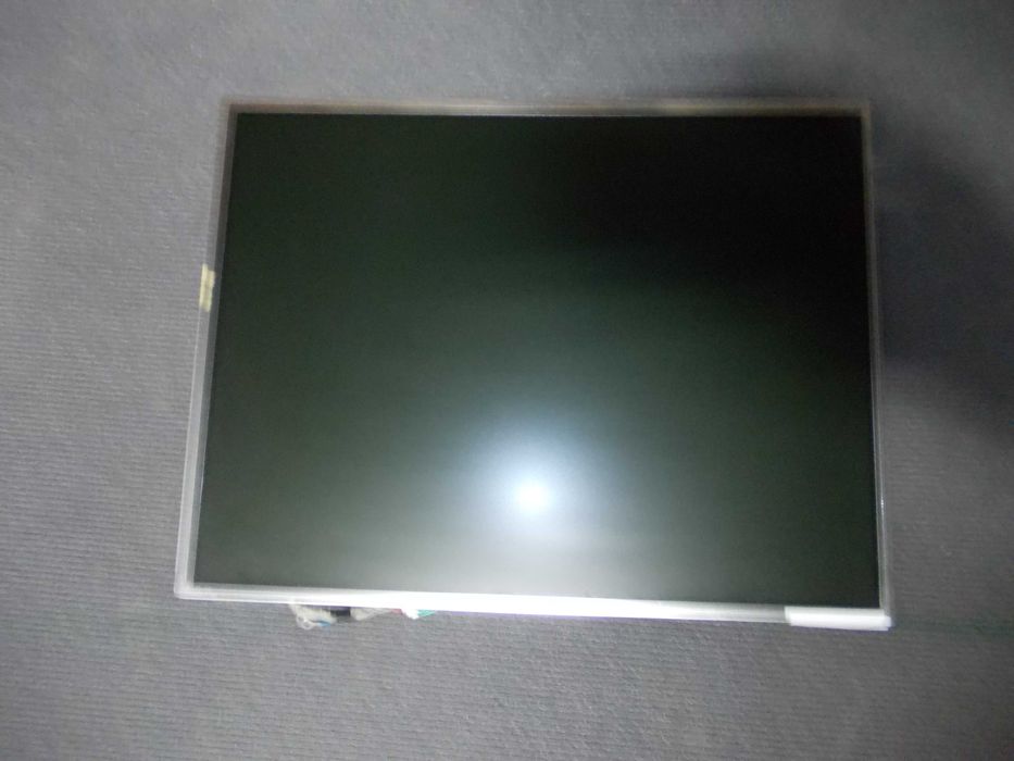 Display LG laptop diagonala 15