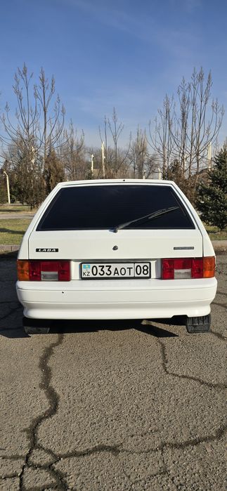 Продам Vaz 2114 автомобиль