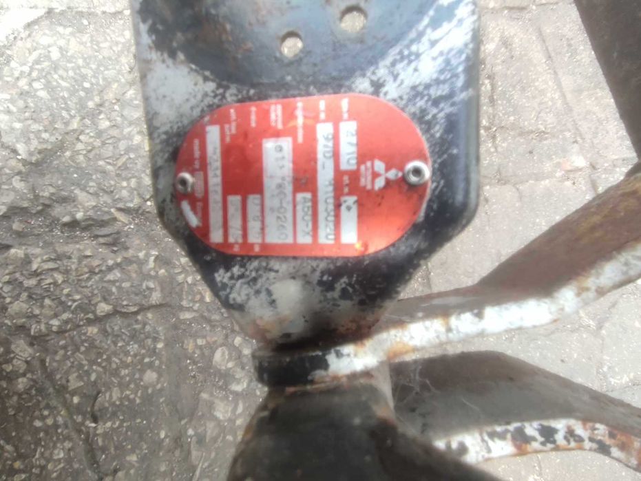 Тегличи за мицубиши и  голф