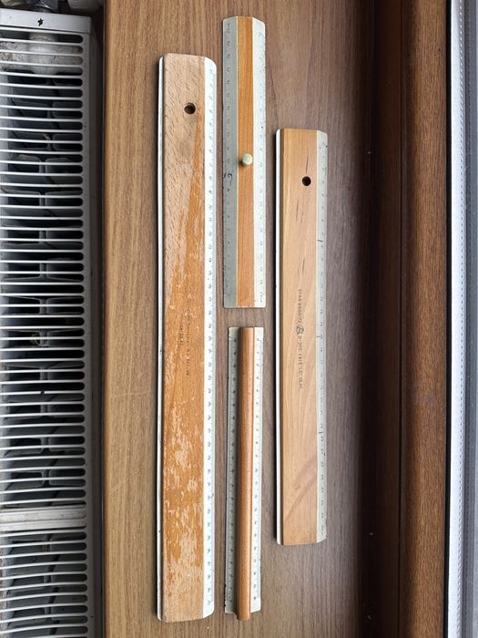 Rigle vechi pentru desen uz scolar