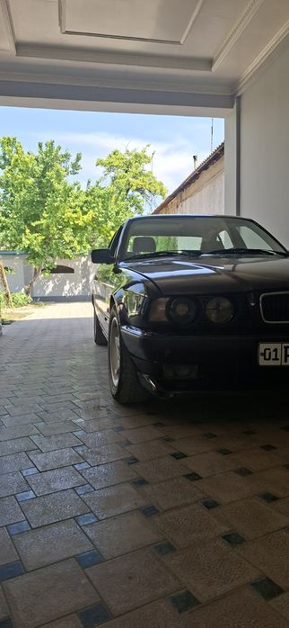 BMW E34 535i m50b20 sotiladi