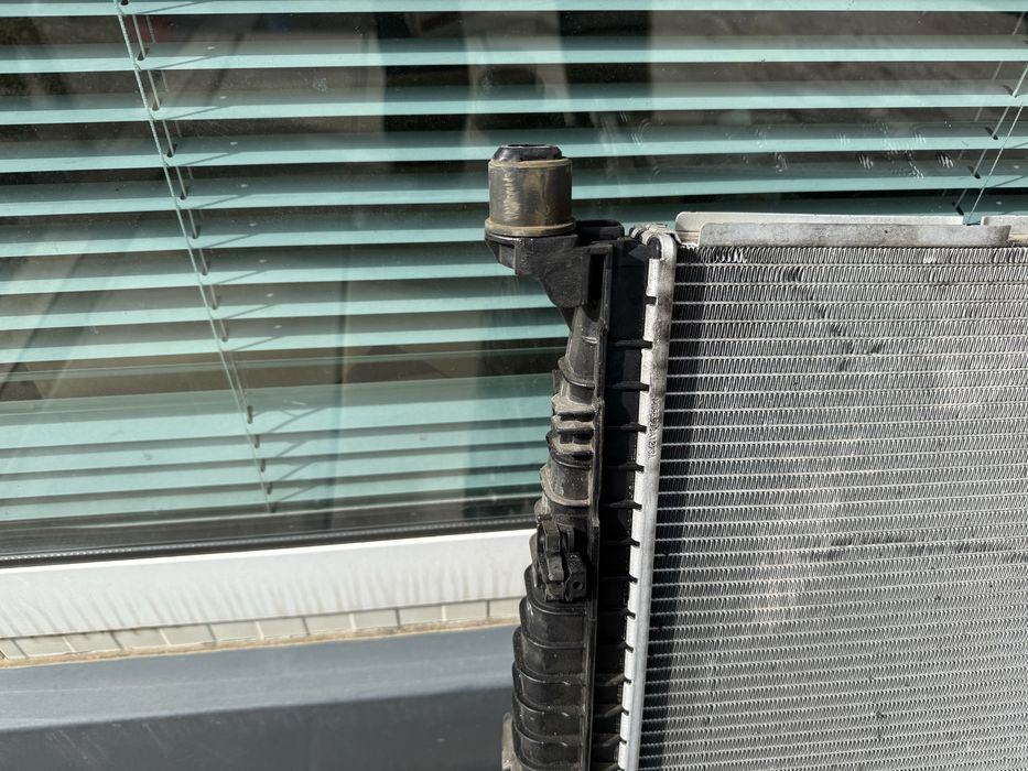 Радиатор за Мерцедес W166