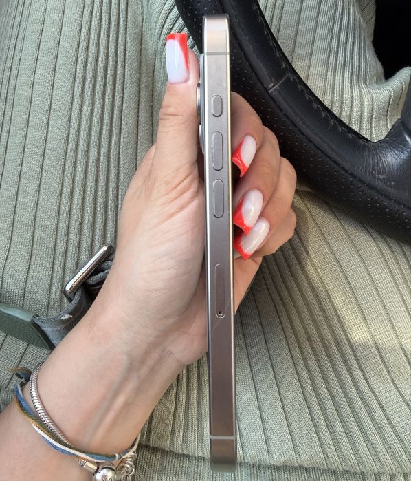 Iphone 15pro(128)