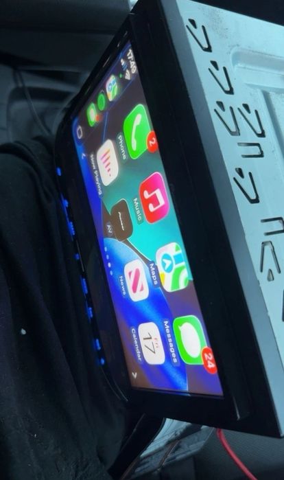 Продавам Pioneer AVIC-F80DAB